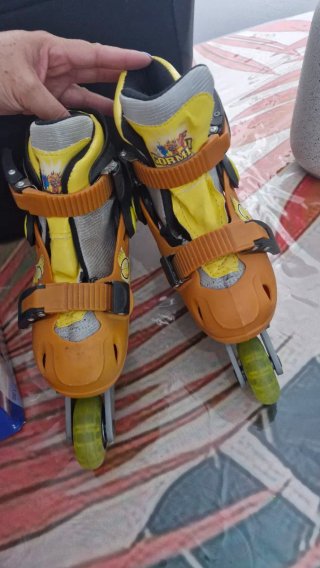 Patines en línea ajustables para niños24a26