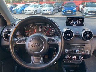Audi A1 1.4 TFSI S LINE