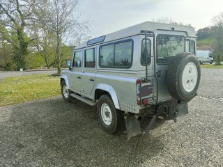 Land Rover Defender 2008