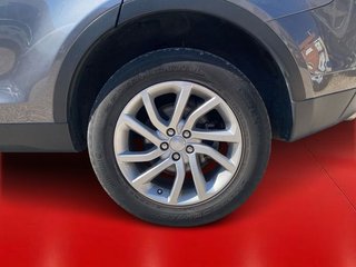 Land-Rover Discovery Sport 2.0 Td4 SE AWD 7 plazas