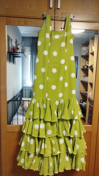 Traje Flamenca Verde y Blanco
