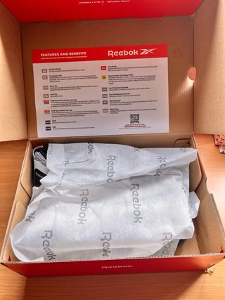 Zapato de seguridad Reebok negro/gris