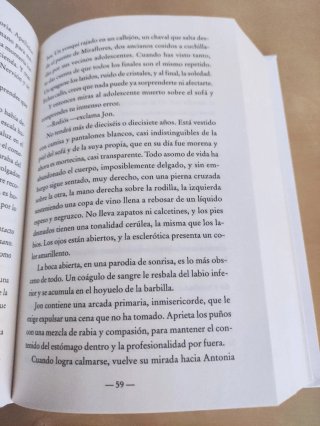 Reina roja (edición limitada) (Antonia Scott 1)