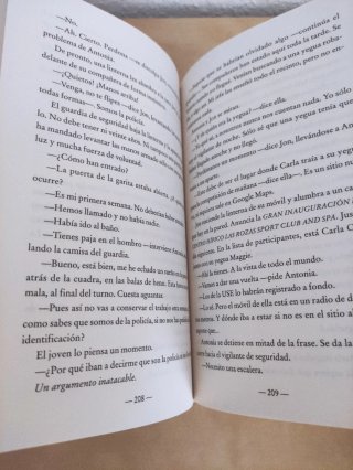Reina roja (edición limitada) (Antonia Scott 1)