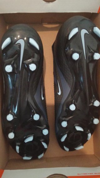 Botas de fútbol Phantom 6 ACAD FG/MG
