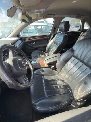 Audi A8 3.7 V8 2004