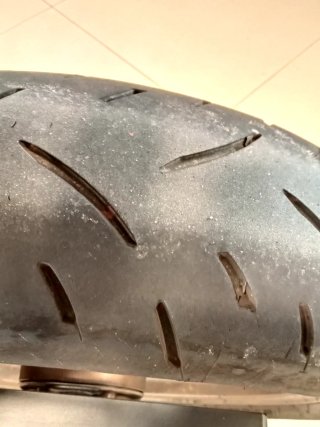 Honda CB125R Gris del 2021 con 9032km
