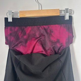 Camiseta deportiva Domyos negra y morada
