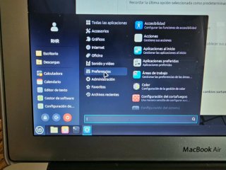 MacBook Air 5.1 con Linux Mint NO NEGOCIABLE.