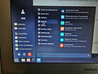 MacBook Air 5.1 con Linux Mint NO NEGOCIABLE.
