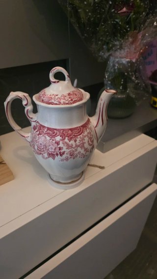 La Cartuja de Sevilla Vajilla Roja
