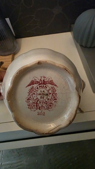 La Cartuja de Sevilla Vajilla Roja