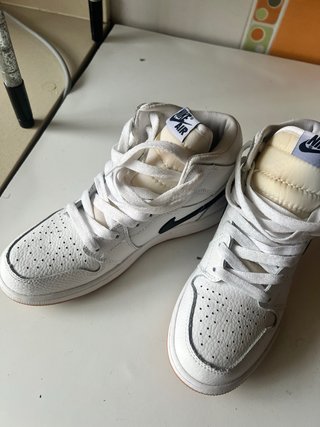 Nike Air Jordan 1 Mid Blanco/Azul