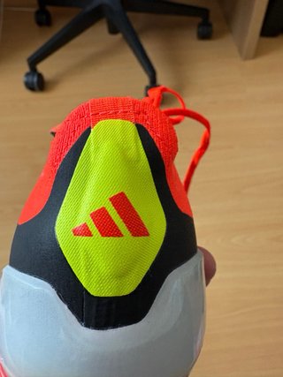 Botas de fútbol