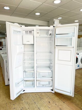 FRIGORÍFICO AMERICANO BLANCO BOSCH 177CM NOFROST