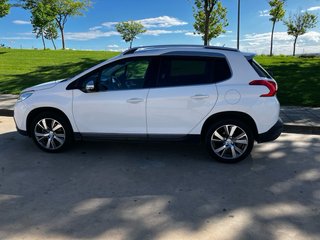 Peugeot 2008 Allure 120cv