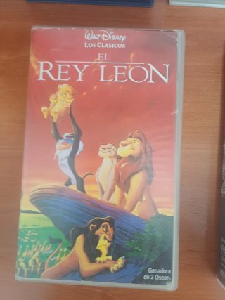 Lote 7 Películas VHS Disney y Más originales.