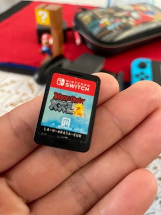 Nintendo Switch Azul/Rojo + Accesorios