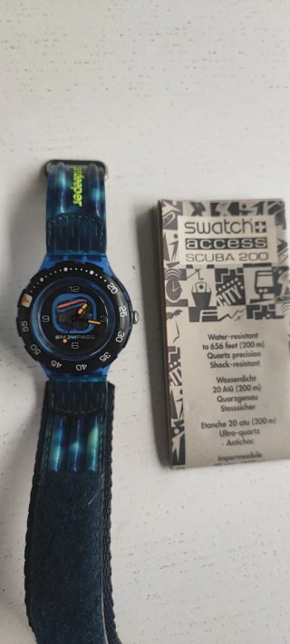 Swatch Access Scuba 200" Antifrog"