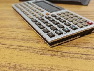 CALCULADORA SHARP PC-1401