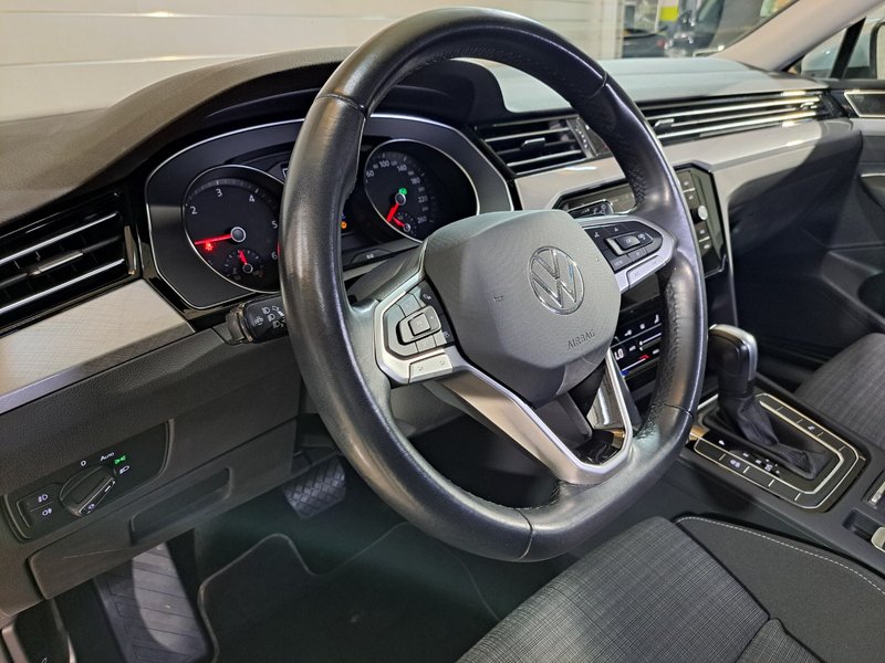 Volkswagen Passat VARIANT EXECUTIVE 2,0 TDI EVO DSG 2023, foto 7