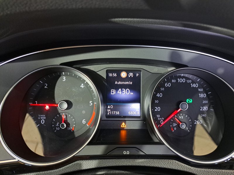 Volkswagen Passat VARIANT EXECUTIVE 2,0 TDI EVO DSG 2023, foto 24