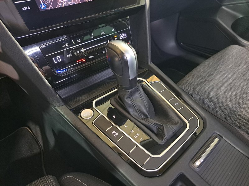 Volkswagen Passat VARIANT EXECUTIVE 2,0 TDI EVO DSG 2023, foto 19