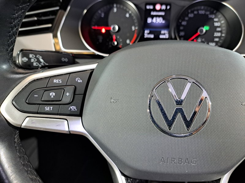 Volkswagen Passat VARIANT EXECUTIVE 2,0 TDI EVO DSG 2023, foto 26