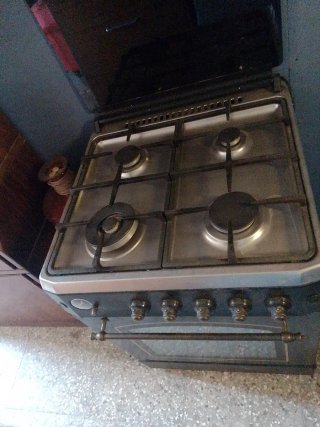 Oportunidad Cocina de gas natural estilo rustica