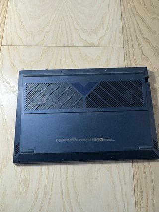 Carcasa y Accesorios Portátil Victus 16