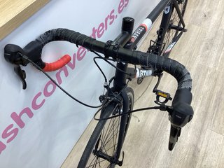 Bicicleta de carretera Btwin Triban 500