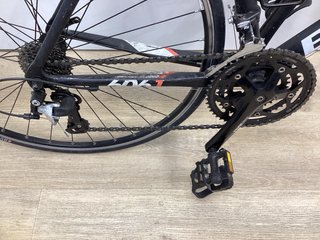 Bicicleta de carretera Btwin Triban 500