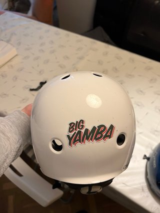 Cascos para patines/scooters (4 unidades)
