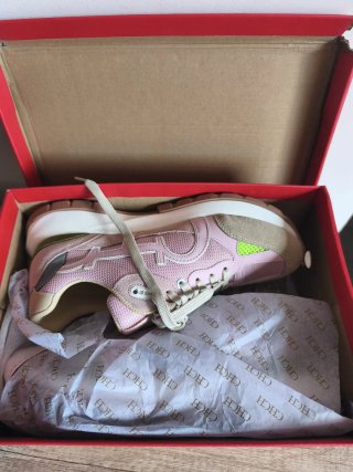 Zapatillas Deportivas Rosa y Verde