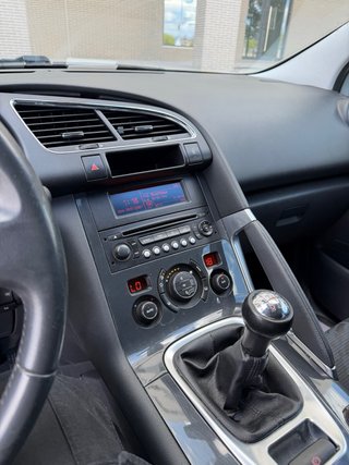 Peugeot 3008 2010