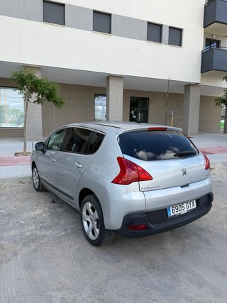 Peugeot 3008 2010