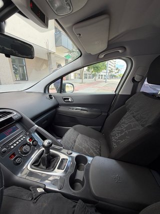 Peugeot 3008 2010
