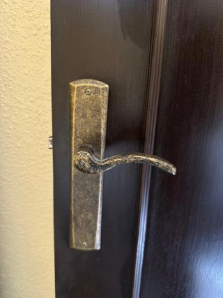 Puertas de madera con marcos