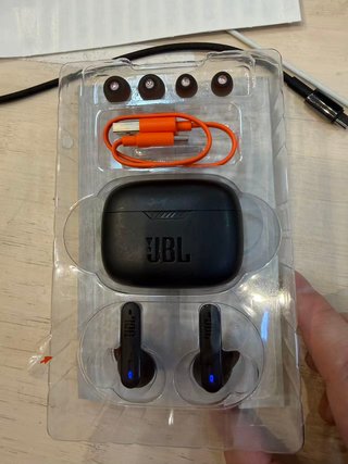 JBL TUNE 235NC Auriculares Inalámbricos
