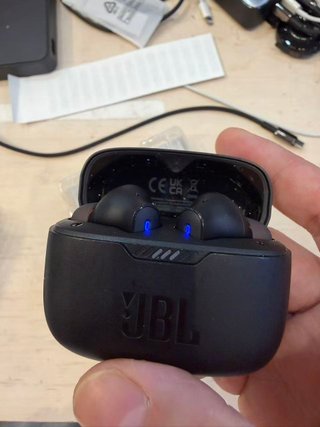 JBL TUNE 235NC Auriculares Inalámbricos