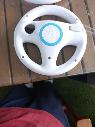 Mario Kart Wii + Volantes Wii (2)