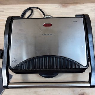 Cecotec Parrilla Eléctrica Rock'nGrill 1000 W