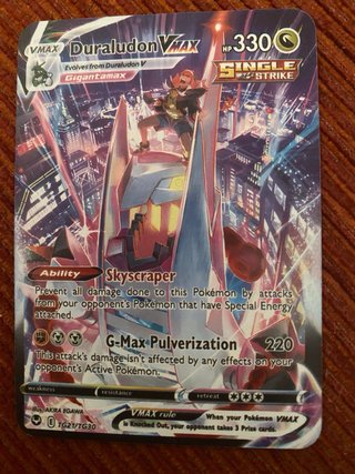 Carta Pokémon Glaceon VMAX 208/203 Rainbow