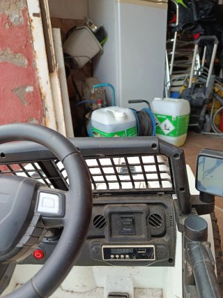 Coche eléctrico infantil a batería