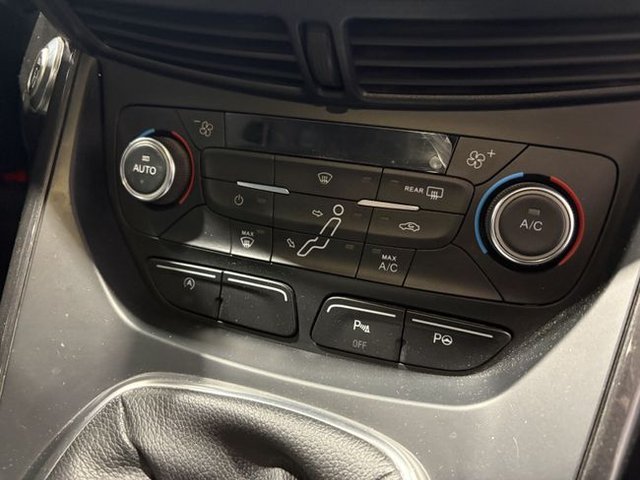 Ford C Max Titanium (2016)