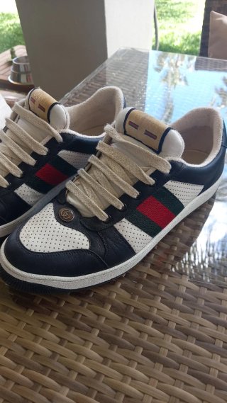 Zapatos Gucci Blu y Blancos