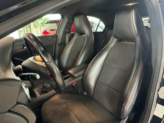 Mercedes-Benz Clase A200 amg manual