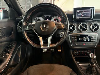 Mercedes-Benz Clase A200 amg manual