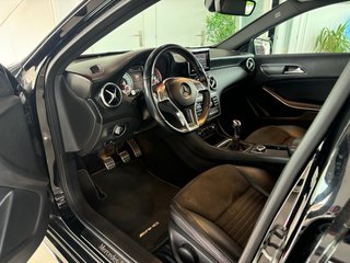 Mercedes-Benz Clase A200 amg manual