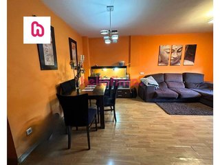 Casa pareada en venta en Montornès del Vallès